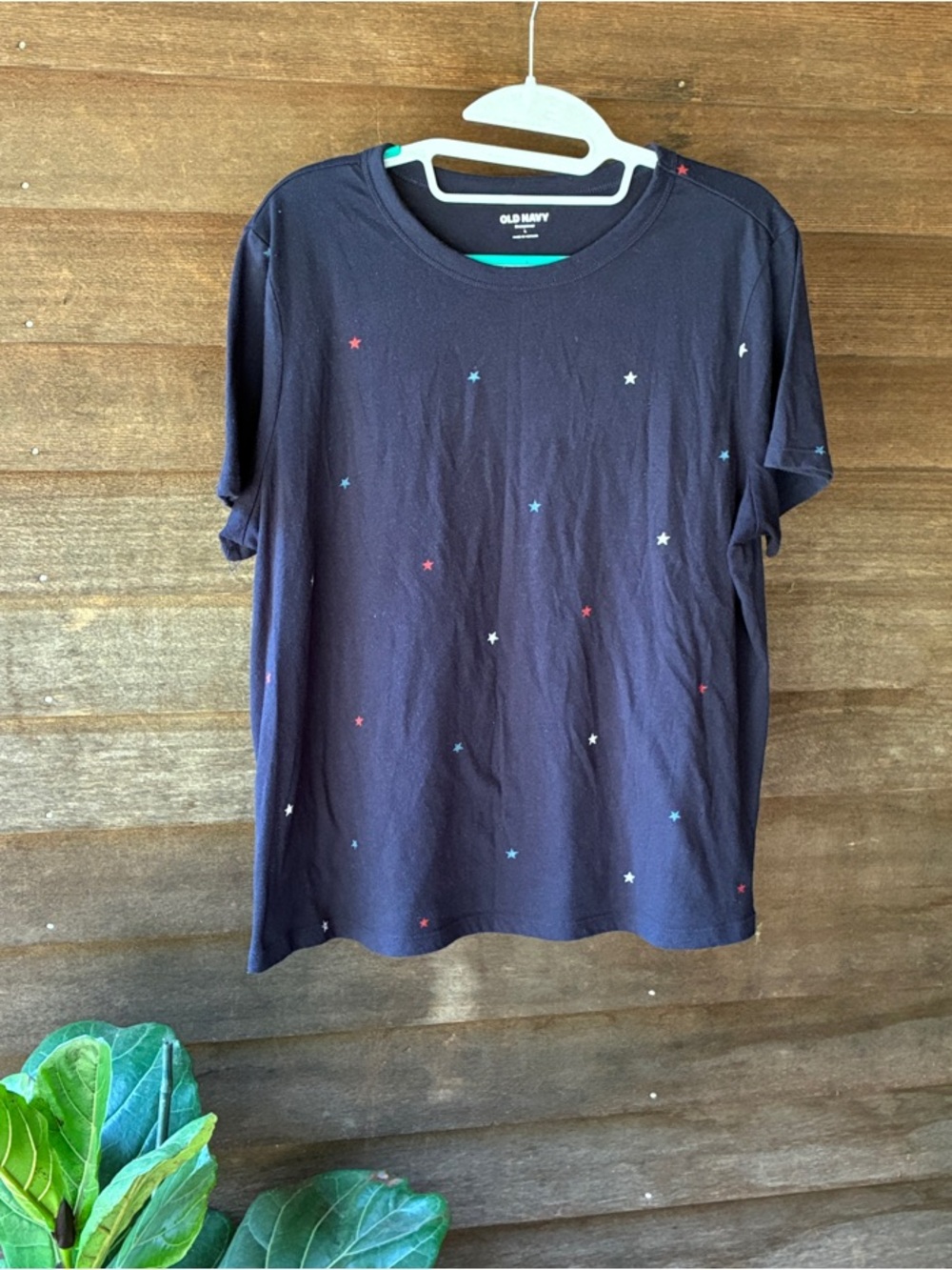 Old Navy T-Shirt! Navy Tee with Tiny Red, White & Blue Star Accents